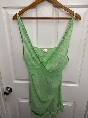 Victoria's Secret Light Green Feminine Delicate Lace-Trim Sheer Nightie, L